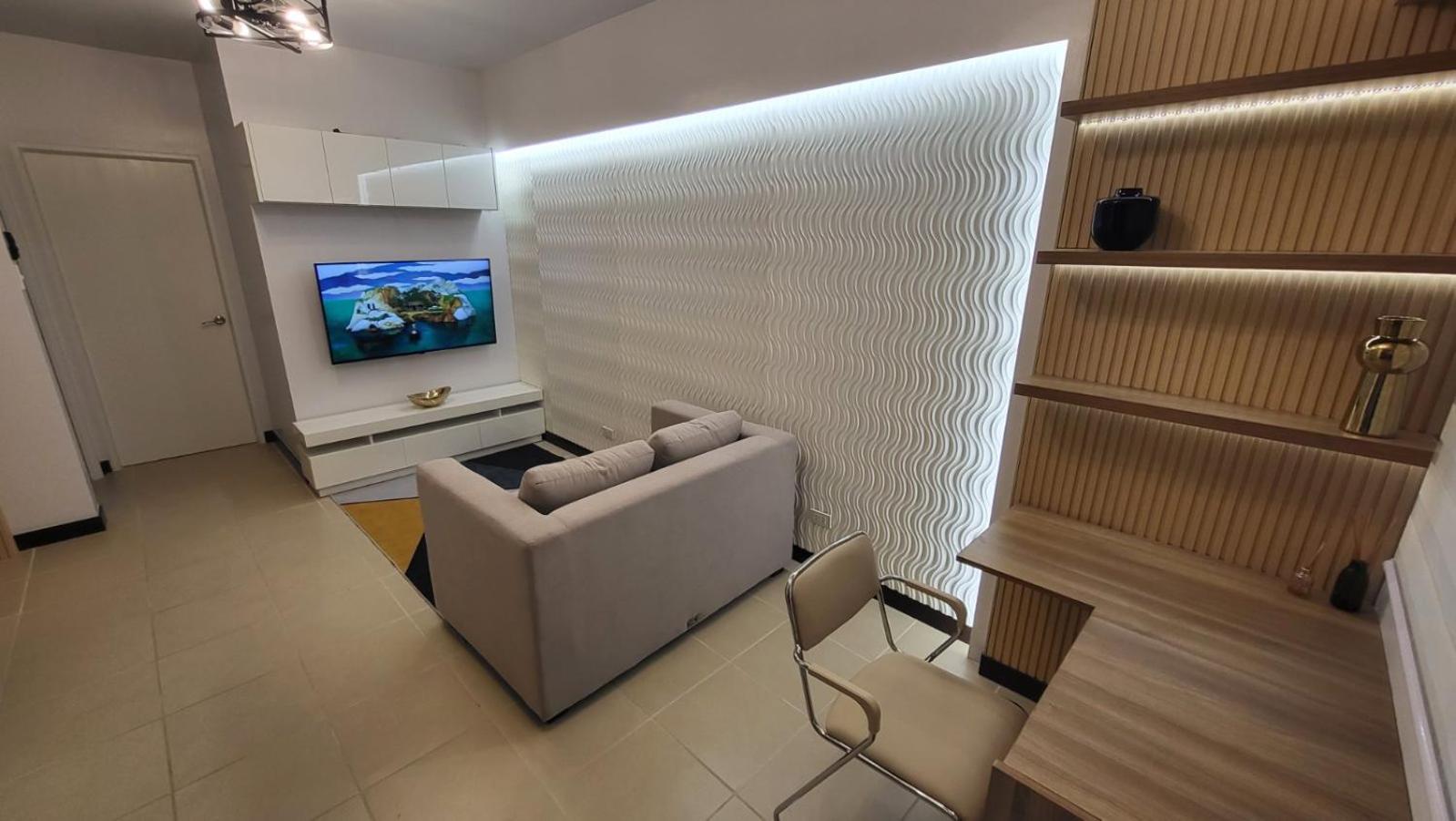 The Atherton- Spacious Modern Condo Unit In Paranaque Near The Airport, Makati, Bgc And Highways Paranaque City エクステリア 写真